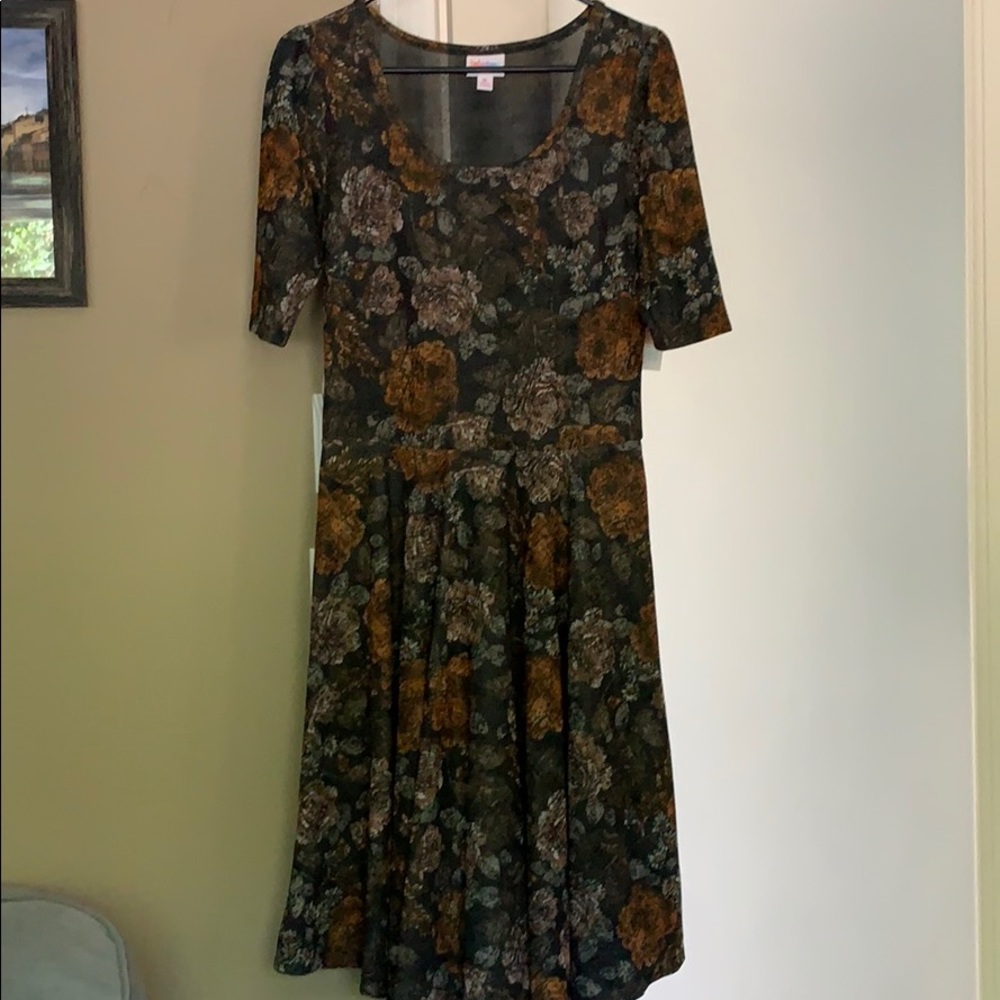 Lularoe Nicole, NWT, never worn, medium